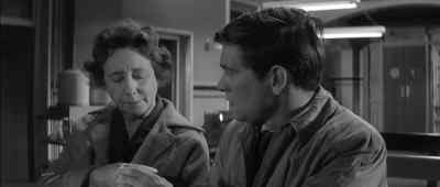 It's hot. - Billy Liar