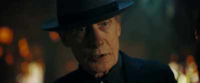 It's hundreds of
miles to anywhere. - The Man Who Fell to Earth