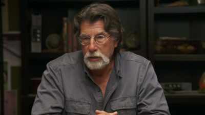 It's important
that treasure hunts continue, - Beyond Oak Island