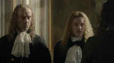  It's important that the Dauphin
       enjoys his lesson. - Versailles