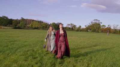 It's impossible to
love nature this much. - An American in Austen