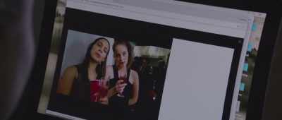 - It's in here.
- ln here? - Thelma
