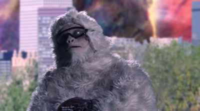 It's incredible. - Another Yeti a Love Story: Life on the Streets