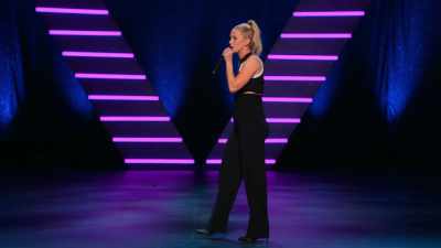 It's interesting because
we all wanna be treated equally, - Iliza Shlesinger: Unveiled