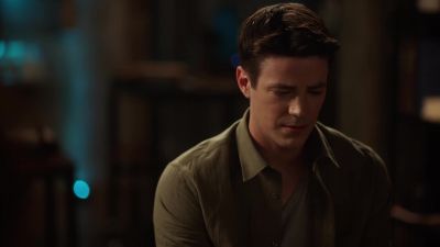 It's... it's negative. - The Flash