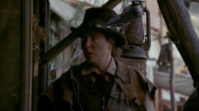 It's Jane canary calling
for doc fucking Cochran! - Deadwood