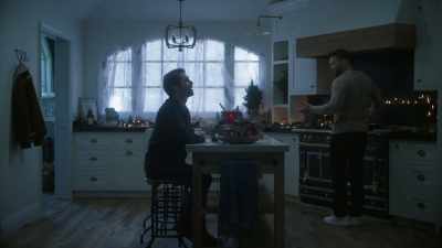 It's just, my ex,
he was, he was an actor, um... - The Holiday Exchange