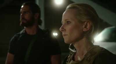-It's just like I said.
-No, no, it's not a hack. - Armed Response