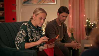 It's just Patty.
She's wondering if-- - The Christmas Charade