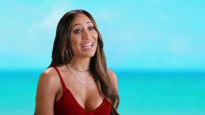- It's just very hard
for her to play nice. - The Real Housewives Ultimate Girls Trip