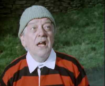 It's me knees, me KNEES!
I've given me knees for Nora Batty! - Last of the Summer Wine
