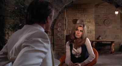 It's late, Susan, I think,
I'll go to my room. - Crescendo