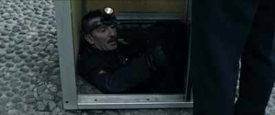 It's like a rabbit warren down there.
We've lost her. - Diabolik - Ginko Attacks