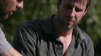 It's like a throbbing type of
pain. Whew. - Kings of Pain