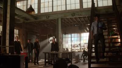 It's like a tornado came through. - Scorpion