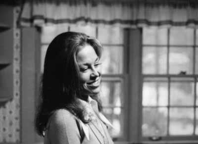 It's like a warrior, - Being Mary Tyler Moore