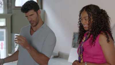 It's like it's screaming at me - The Love Club: Lauren’s Dream