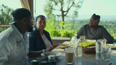 - It's like, they not trying' to help, - Wake & Bake with Dom Brown
