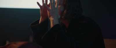 It's like you're enveloped
in this nice, big, - The Wave