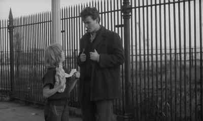 - It's Llanwis Court.
- Oh. That's where I live. - Tiger Bay
