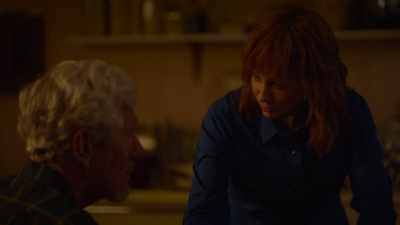 It's me, kimmie. Kim? - Reba McEntire's The Hammer