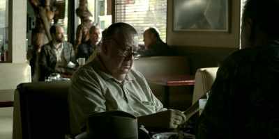 It's more like that meet
between Michael Corleone and Sollozzo. - Bosch: Legacy