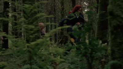 It's moving fast! It's going to the right! - The X-Files