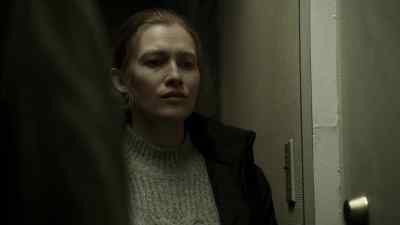 It's Muhammed.
Open the door, Aisha. - The Killing