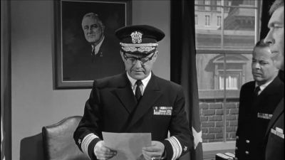 It's nearly 9 40 Tom - The Americanization of Emily