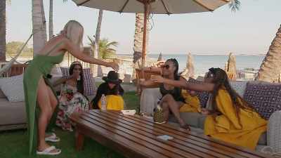 It's so nice to look around, - The Real Housewives of Dubai
