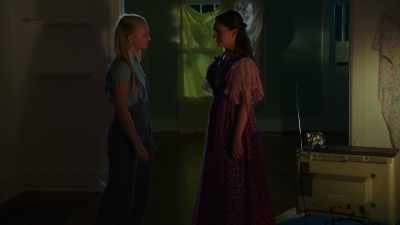It's nice to meet you, Annie.
I'm Megan. - Anastasia: Once Upon a Time