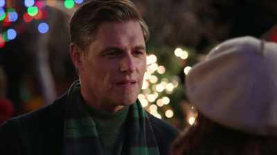 It's nice
not to do Christmas alone. - Rescuing Christmas