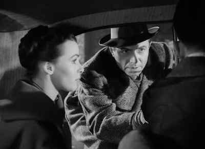 It's no good here.
They are checking everybody... - The Man Between