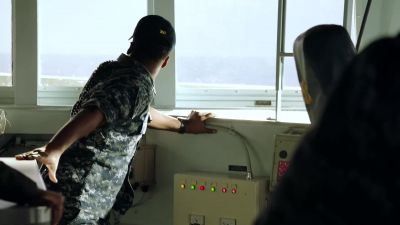 It's no good.
They're standing our cutouts. - The Last Ship
