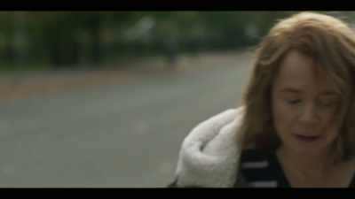 It's not a good moment. I'll
let you be. I'll see you soon. - Too Close