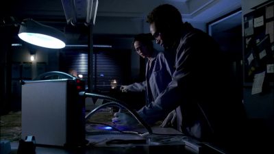It's not blood. - CSI: Crime Scene Investigation
