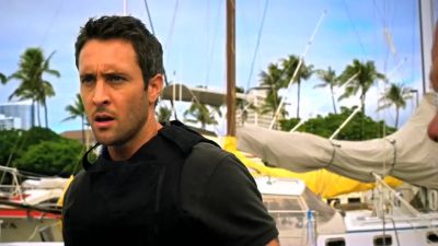 It's not coming. - Hawaii Five-0