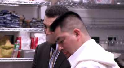 IT'S NOT EASY GETTING KICKED
IN THE  EVERY DAY - Kitchen Nightmares