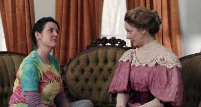 It's not funny, Hannah. Diction. - Lady of the Manor