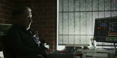 - It's not going to last long.
- I'm sure about that. - Knox Goes Away