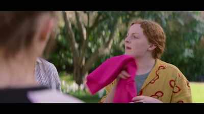 - It's not gonna work with this orange.
- Maybe you could repaint the shoe. - The Baby-Sitters Club