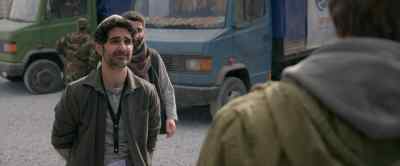 - It's not good.
- No. Abbas will fix. - Dirty Angels