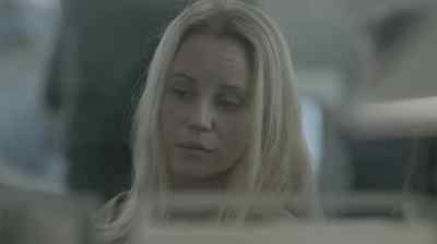 - It's not him.
- Kerstin Ekwall dropped the case. - The Bridge