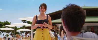 - It's not you I saw yesterday? 
- Yesterday? Yes ... That was me. - Ibiza