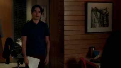 - It's not that important.
- It is exactly that important. - Pretty Little Liars: The Perfectionists
