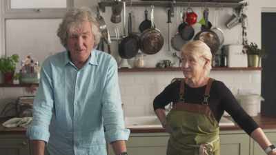 It's not like some really
delicate stir-fry, - James May: Oh Cook!
