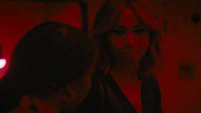- It's not like you tell me everything either.
- What are you talking about? - Naomi