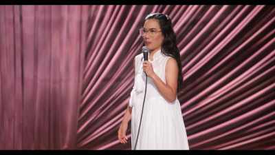 It's not like when these dudes
give you a necklace, - Ali Wong: Single Lady