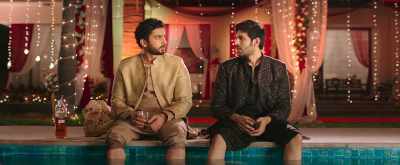 It's not me who always
falls for the wrong girl - Sonu Ke Titu Ki Sweety