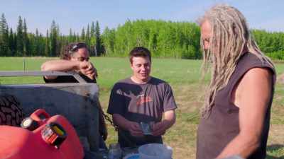 It's not really classified
as an explosive, - Rust Valley Restorers